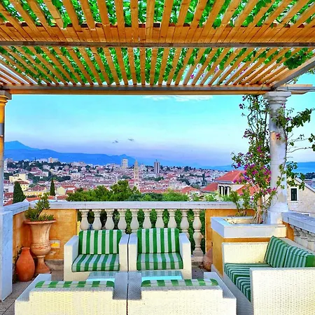 Marjan - 3 Bdr, 3 Bath, Parking Daire Split