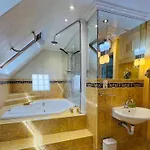 Marjan - 3 Bdr, 3 Bath, Parking Apartman