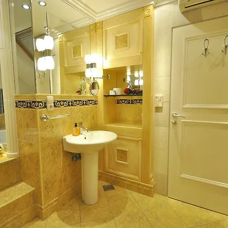 Apartment Marjan - 3 Bdr, 3 Bath, Parking