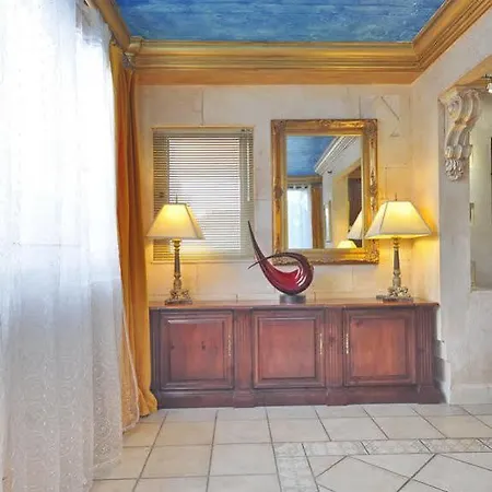 Marjan - 3 Bdr, 3 Bath, Parking Apartment *